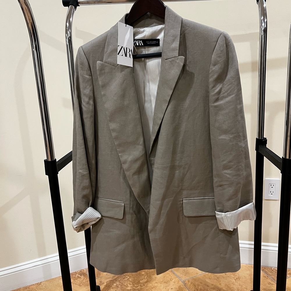 Zara brand new blazer